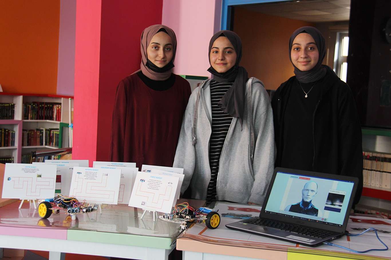 "Başarılı Örnekler Proje Yarışması"nda Diyarbakırlı öğrenciler Türkiye birincisi oldu "Başarılı Örnekler Proje Yarışması"nda Diyarbakırlı öğrenciler Türkiye birincisi oldu